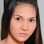 Ladyboy with Latina blood a lovely shedick!
